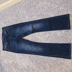 Express mid-rise Barely Boot 2R